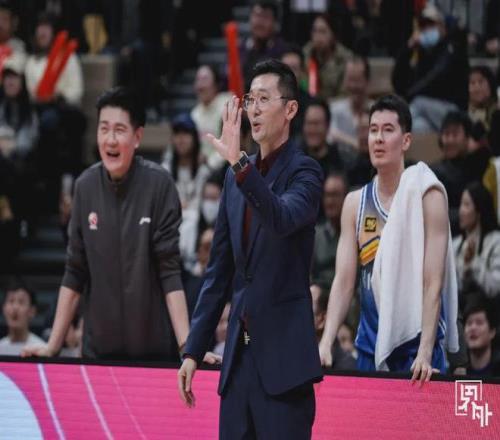 纽卡斯尔力,邀伊萨克续,约成功,bwin体育平台,bwin体育官方网站,bwin体育登录入口,bwin体育app下载